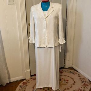 NWT Miss Dorby 2 Piece Suit Dress Women Size 12